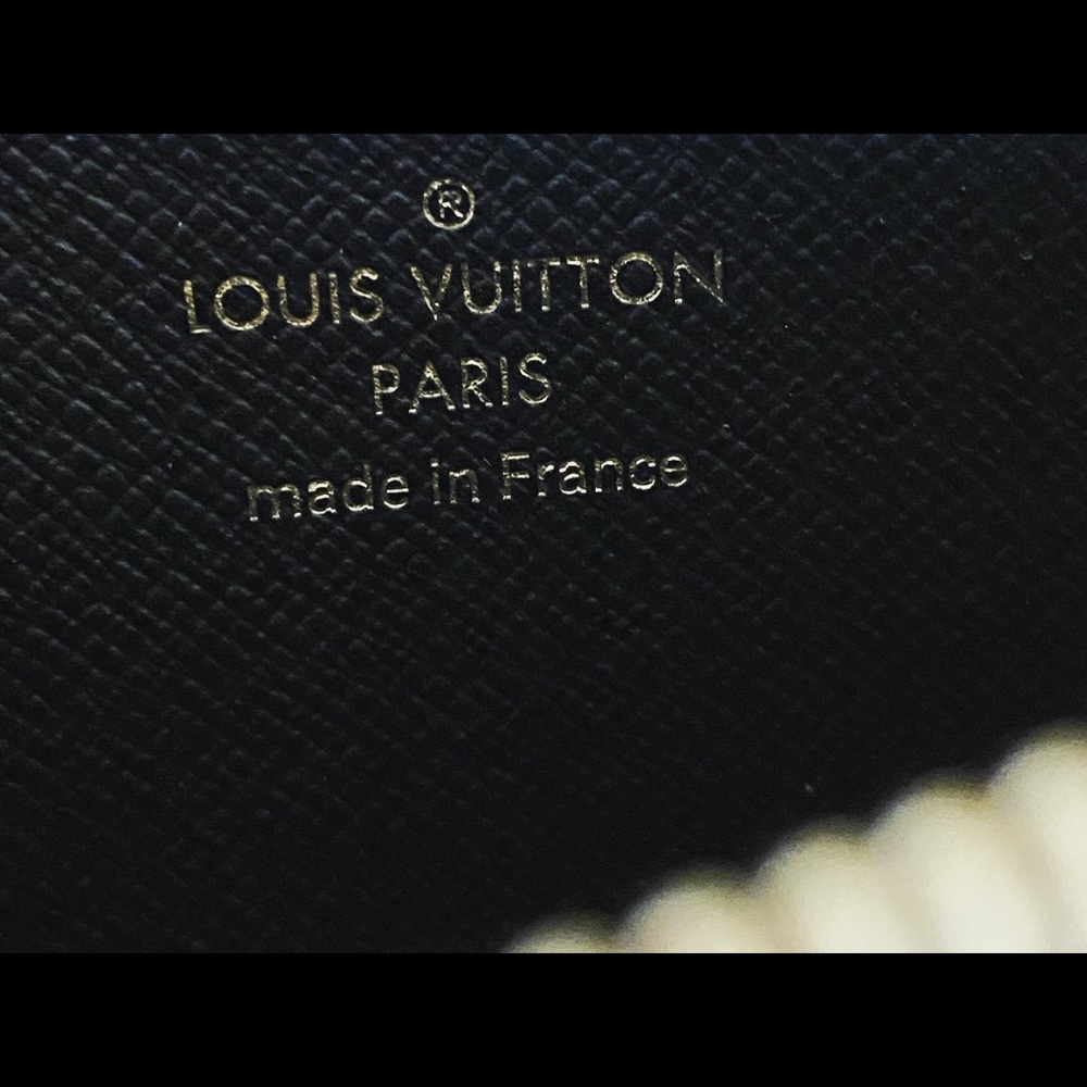 BRAND NEW LOUIS VUITTON MONOGRAM CIRCLE COIN POUCH - Picture 12 of 13